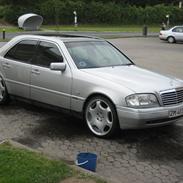 Mercedes Benz c220