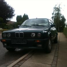 BMW e30 318I "TIDL BIL"