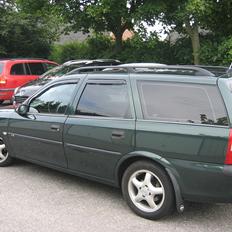 Opel Vectra B 1,8 16V Comfort