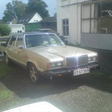Ford granada v8 