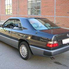 Mercedes Benz W124 300 CE