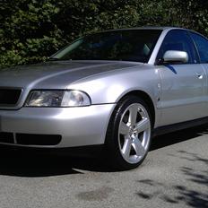Audi A4 2,6 V6 Limosine B5 model.