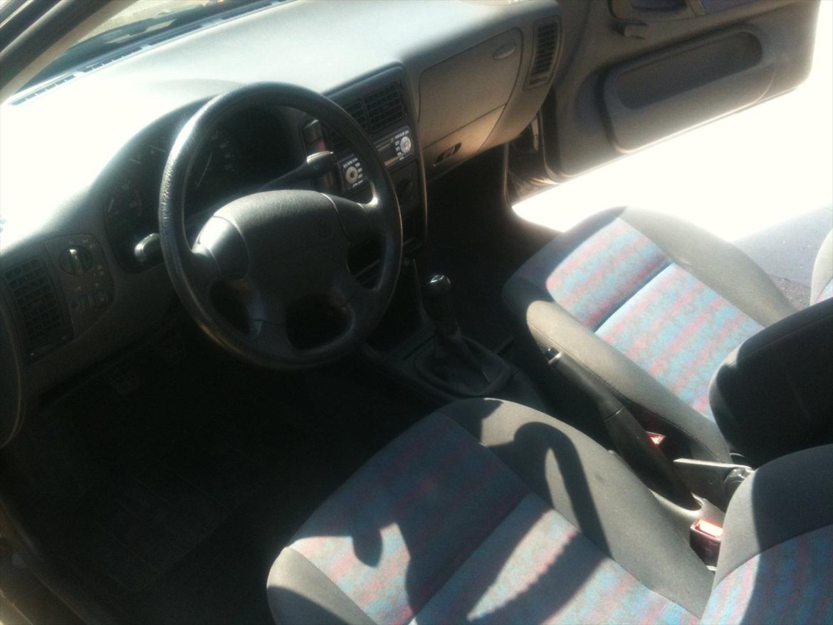 VW Polo 6n 1,6 SOLGT billede 6