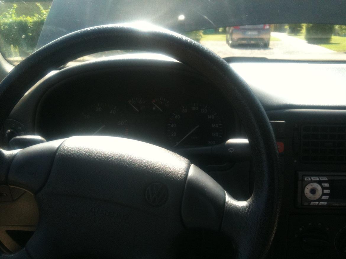 VW Polo 6n 1,6 SOLGT billede 8