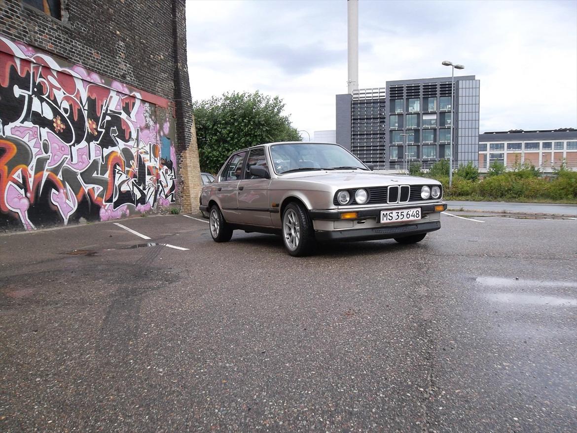 BMW E30 - 2,7 Eta (The killer) billede 2