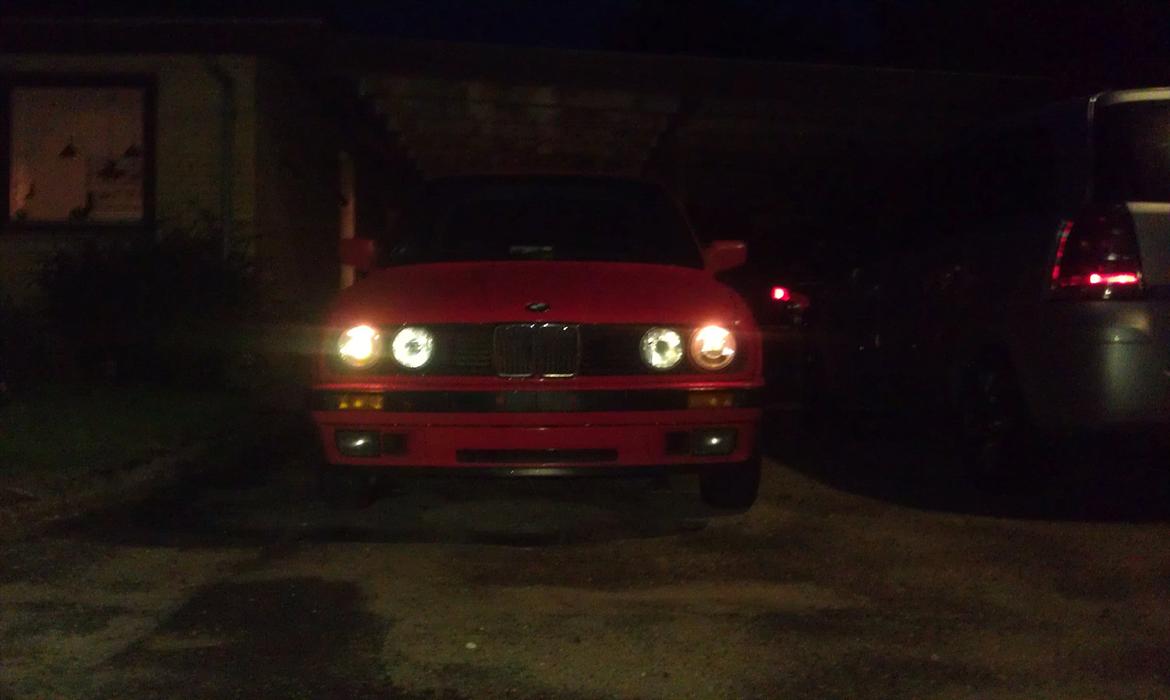 BMW BMW E30 316i billede 2