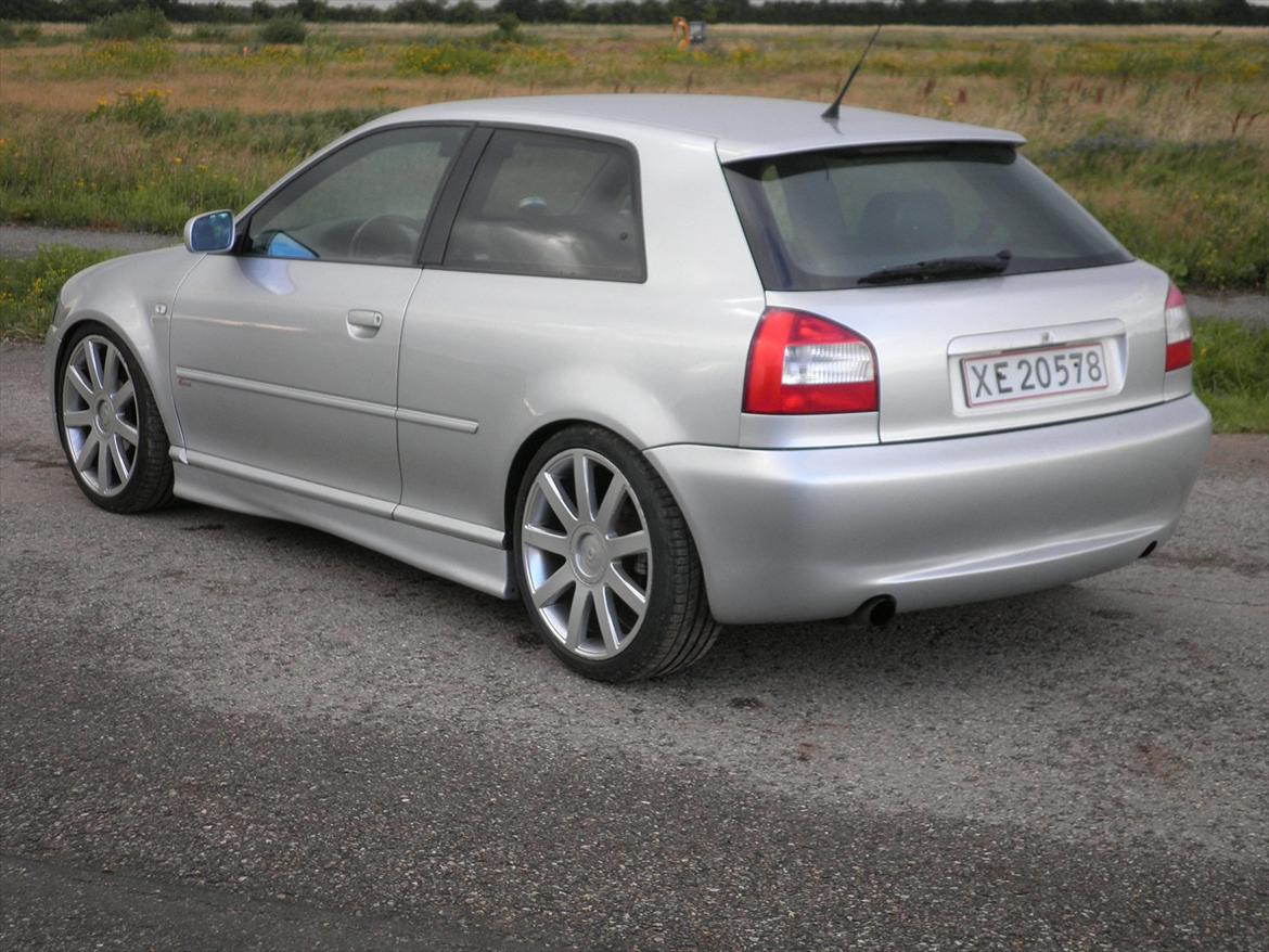 Audi A3 8l 1,8 20vT SOLGT billede 2