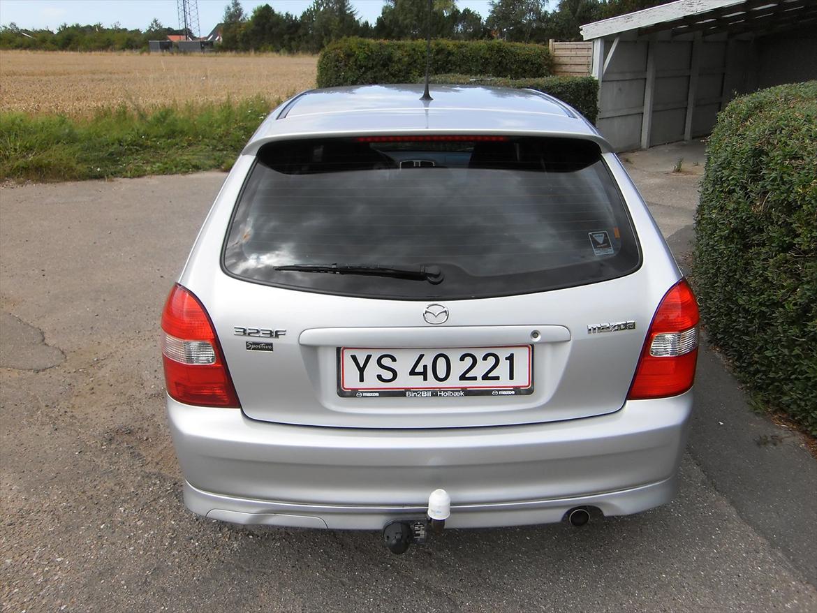 Mazda 323F Sportive billede 16