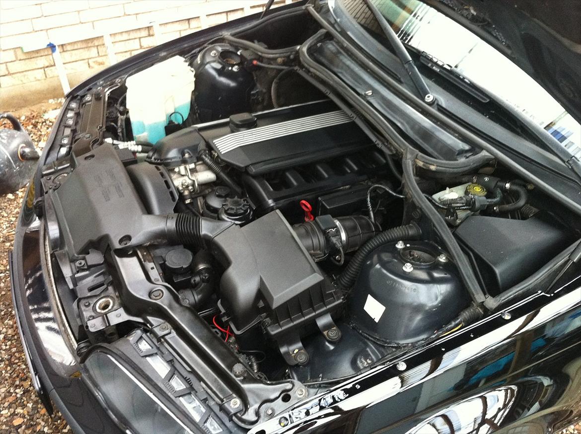 BMW E46 320i **Solgt** billede 8