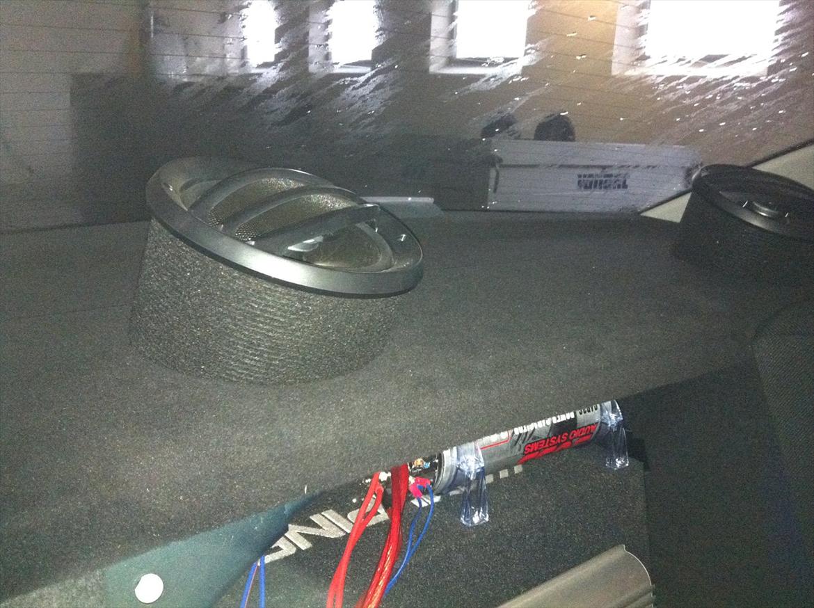 VW Passat 1.6 limousine billede 8