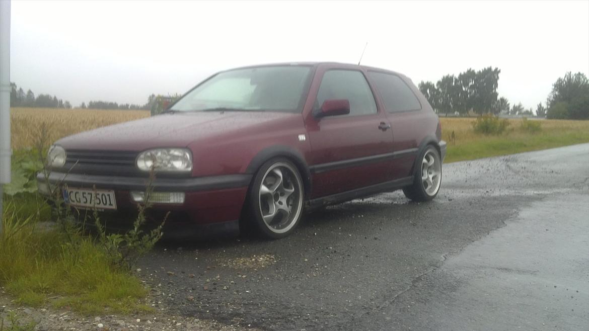 VW 2.0 16v GTI solgt billede 1