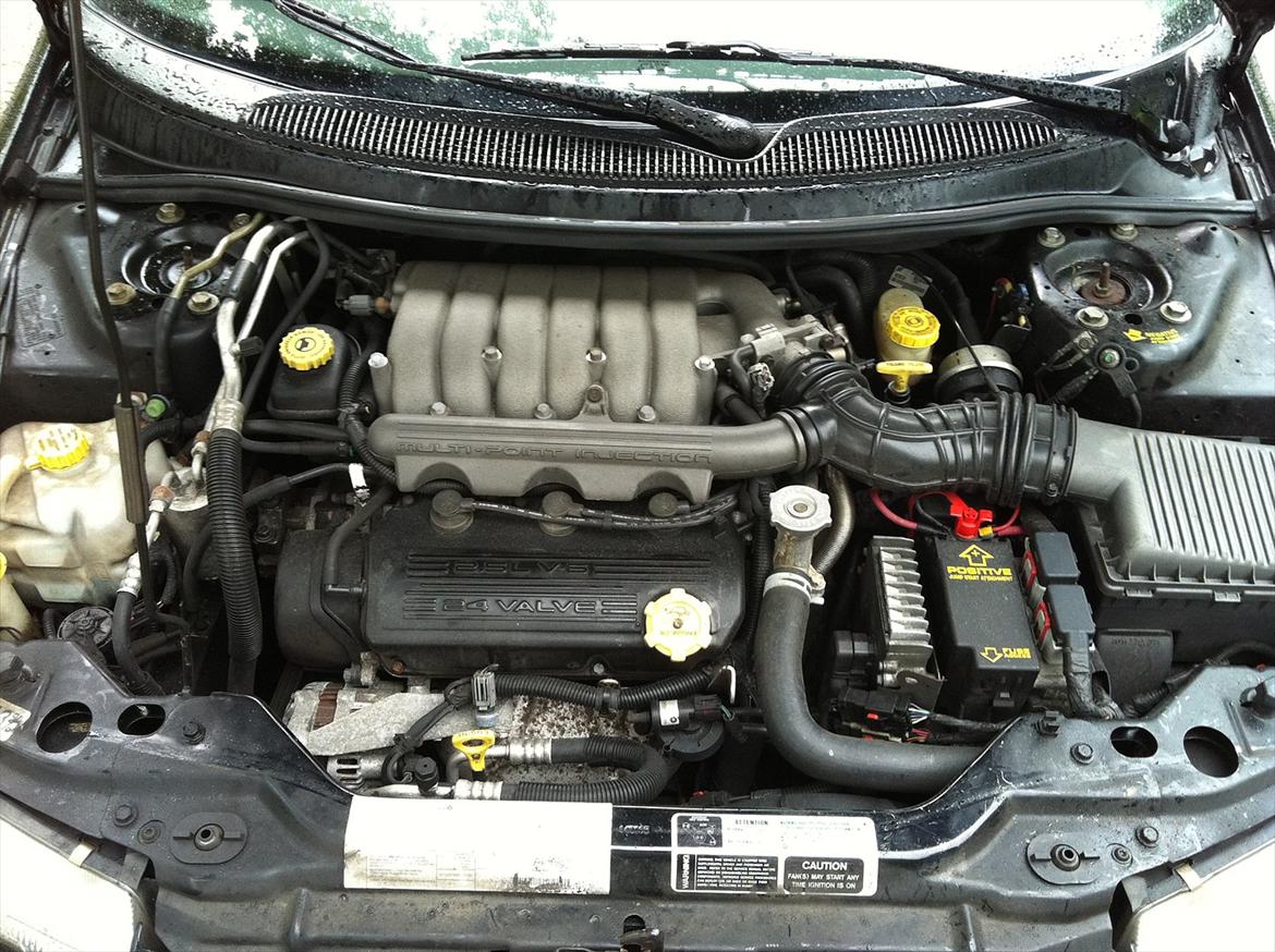 Chrysler Stratus 2,5 V6 billede 10