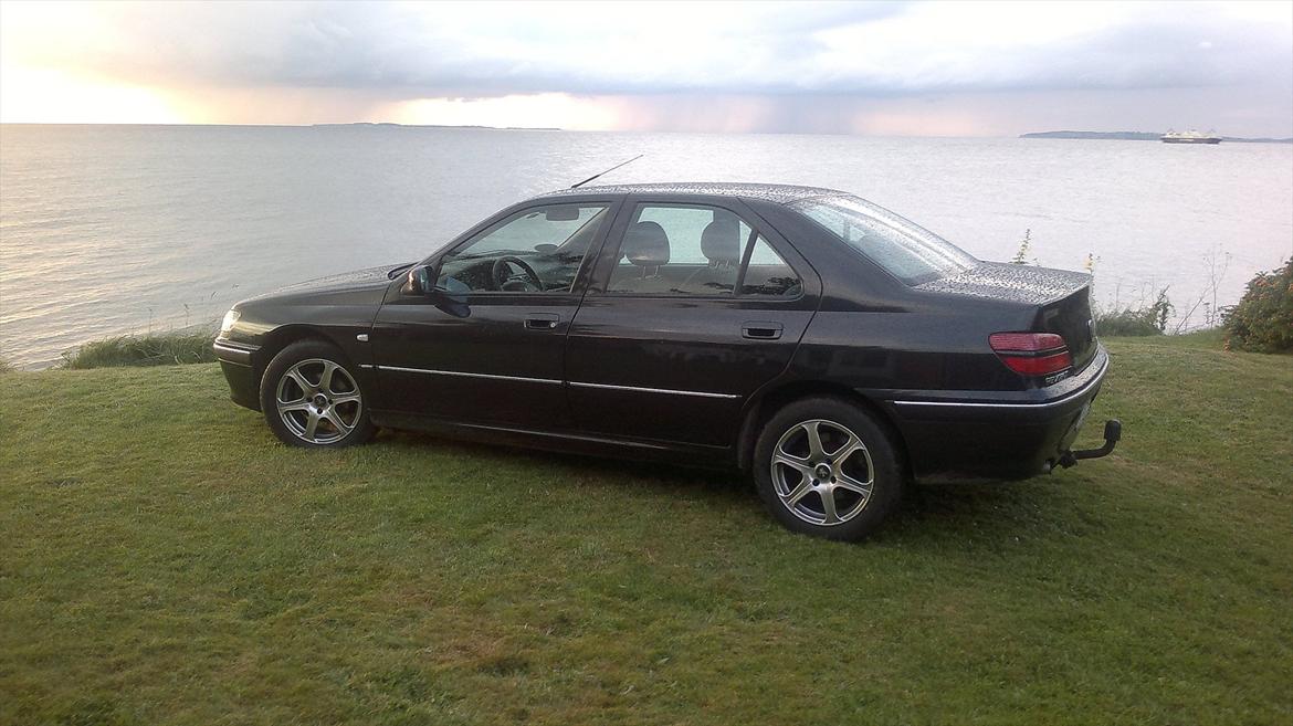 Peugeot 406 billede 1