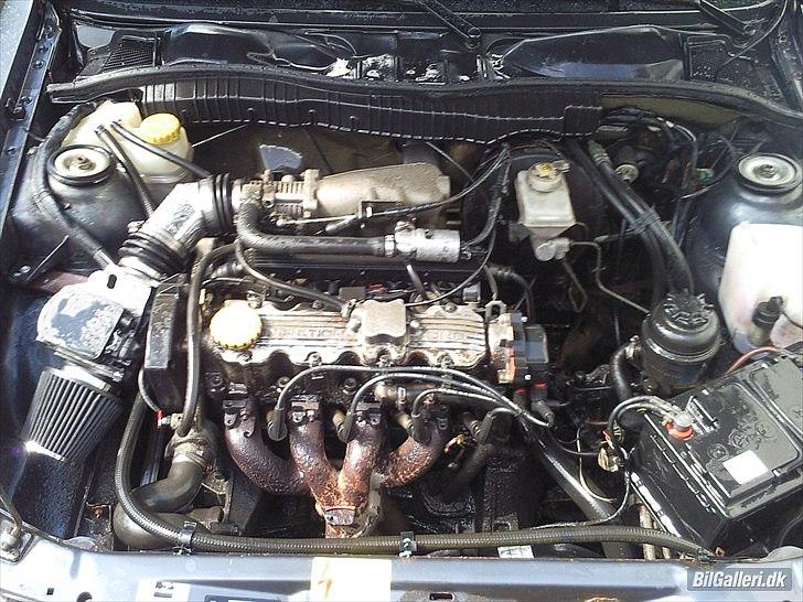 Opel Vectra A 2,0 GL Solgt billede 10