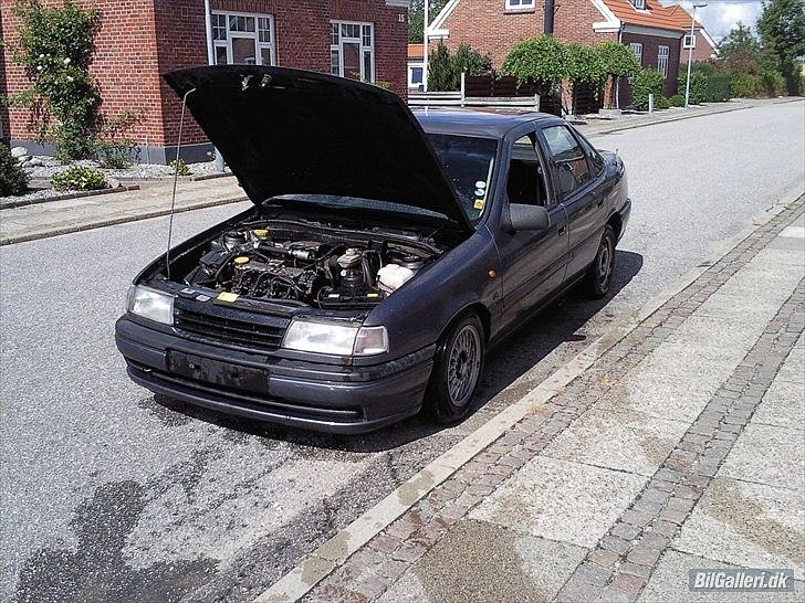 Opel Vectra A 2,0 GL Solgt billede 11