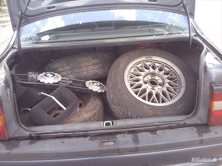 Opel Vectra A 2,0 GL Solgt billede 18