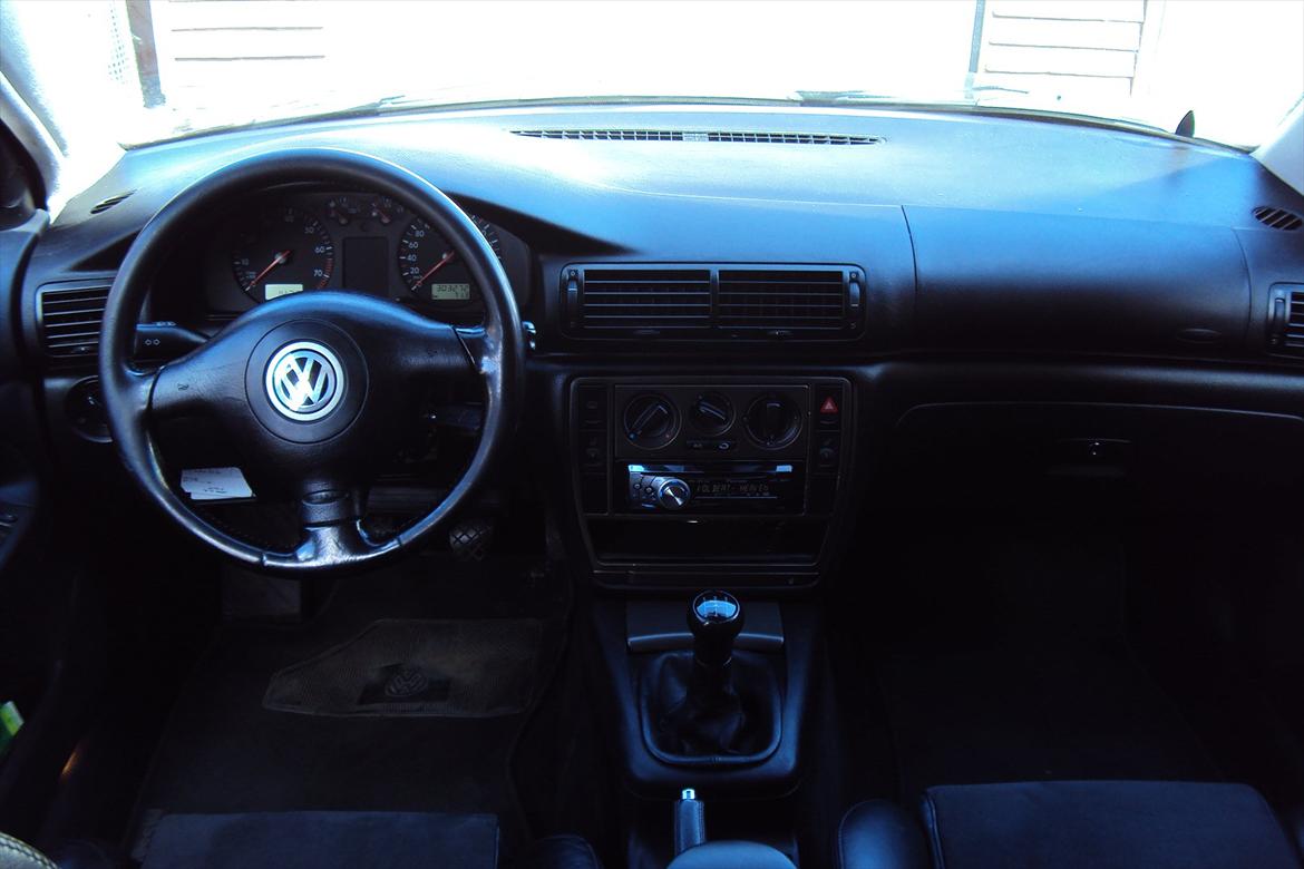 VW Passat 2,3 VR5 billede 13