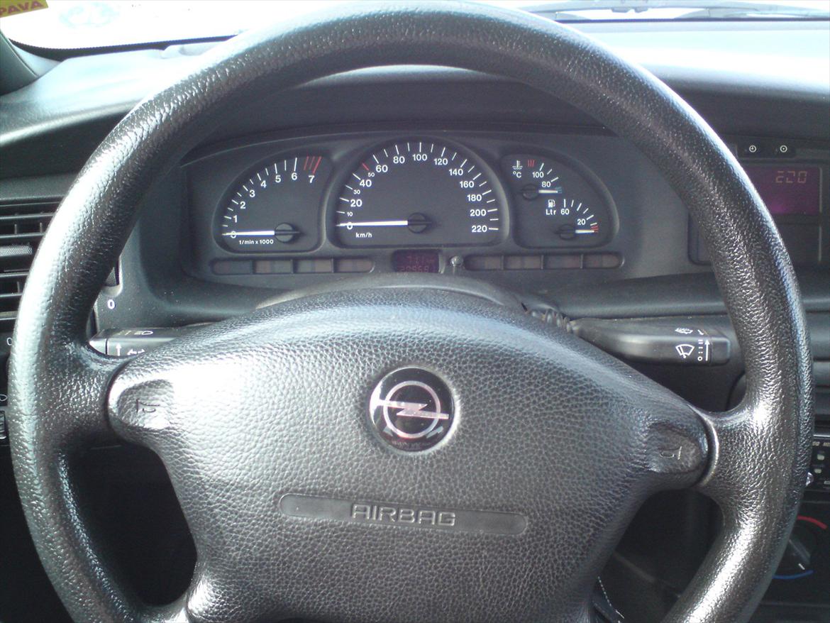 Opel Vectra B 1,8 16v billede 20