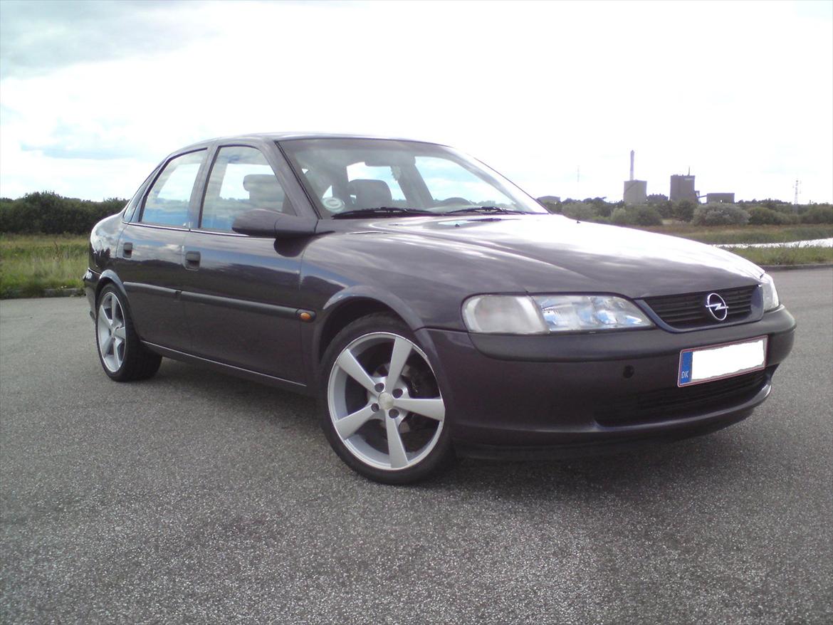 Opel Vectra B 1,8 16v billede 3