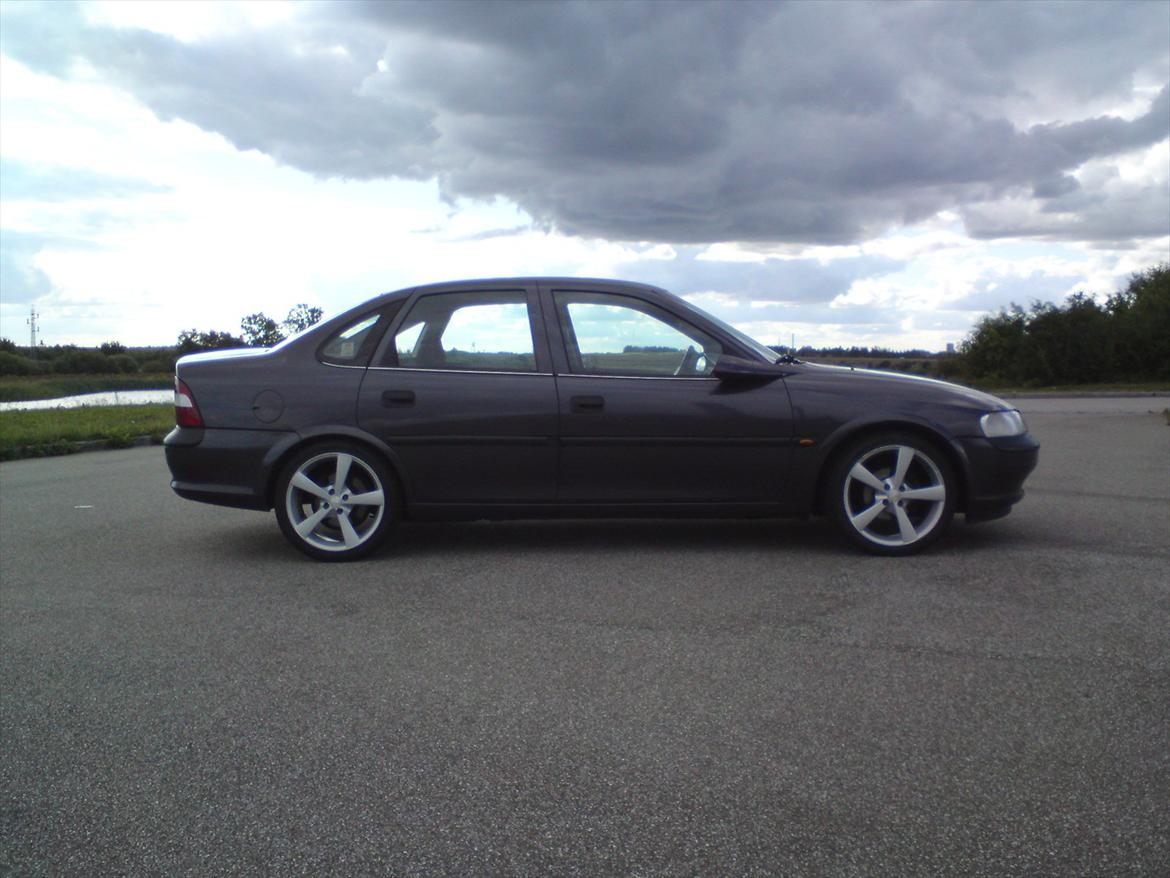 Opel Vectra B 1,8 16v billede 7