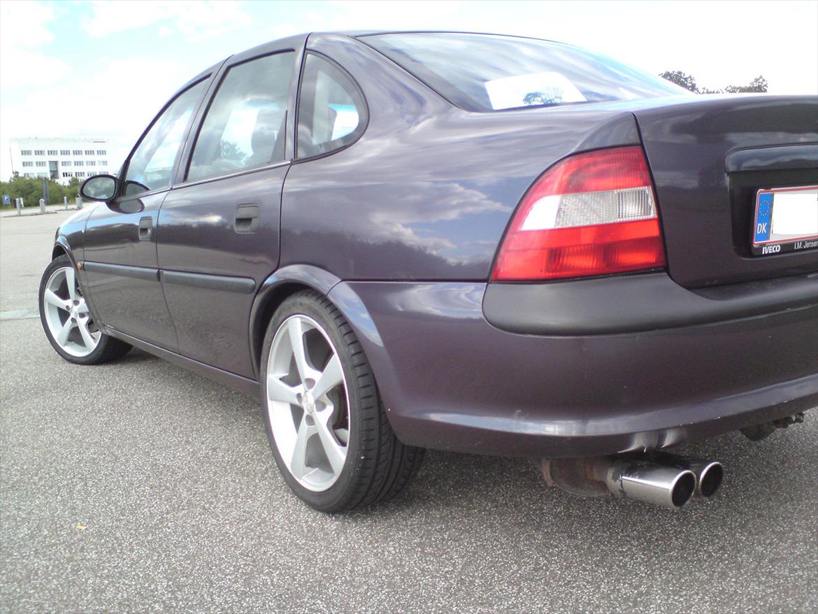 Opel Vectra B 1,8 16v billede 8