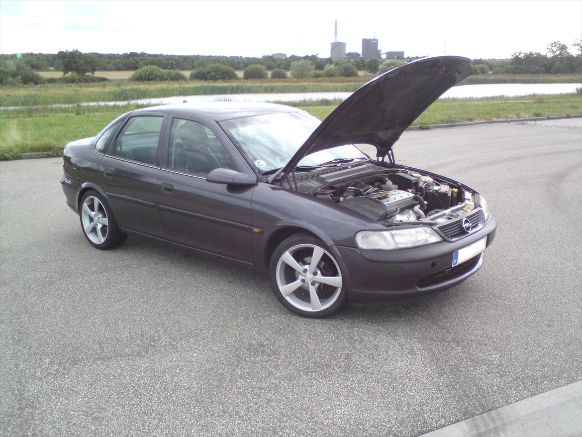 Opel Vectra B 1,8 16v billede 10