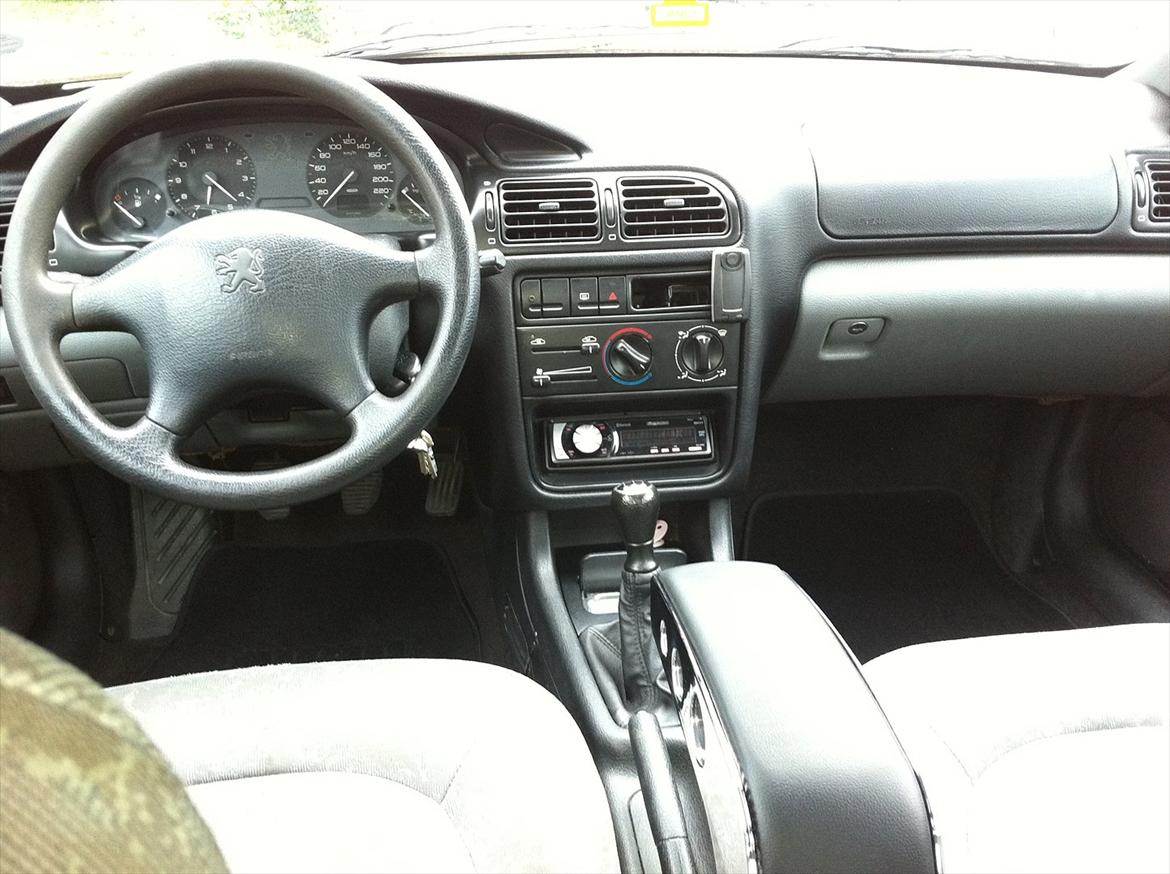 Peugeot 406 billede 8