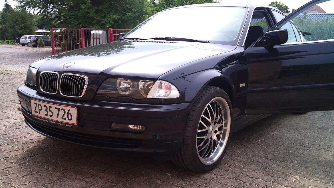 BMW 320i E46 billede 16