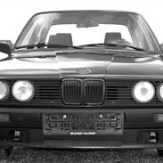BMW E30 Coupé 