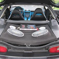 Mazda mx3 v6 1.8 Solgt 