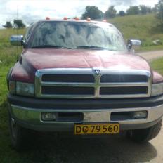 Dodge ram 2500 slt laramie ext cab longbed