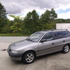 Opel Astra 1,6 Caravan