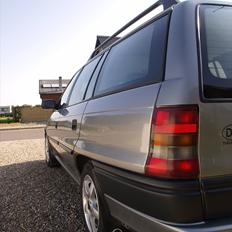 Opel Astra 1,6 Caravan