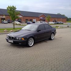 BMW 523i * Solgt*