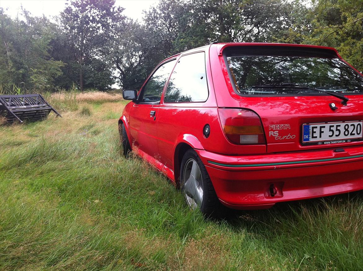 Ford Fiesta RS Turbo  billede 6