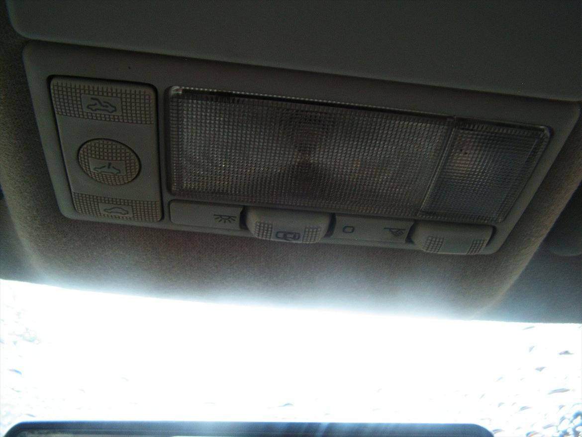 VW Vento 1,8 "SOLGT" billede 11