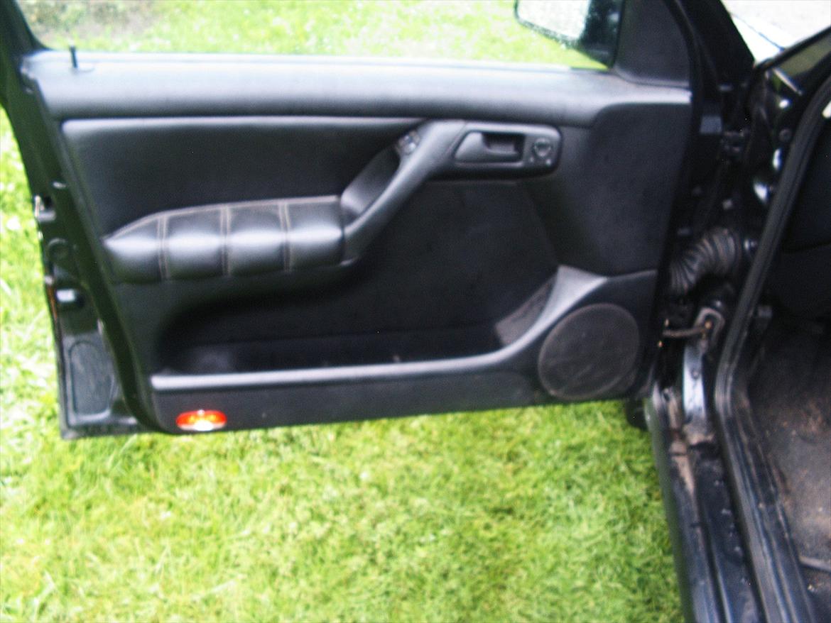 VW Vento 1,8 "SOLGT" billede 12