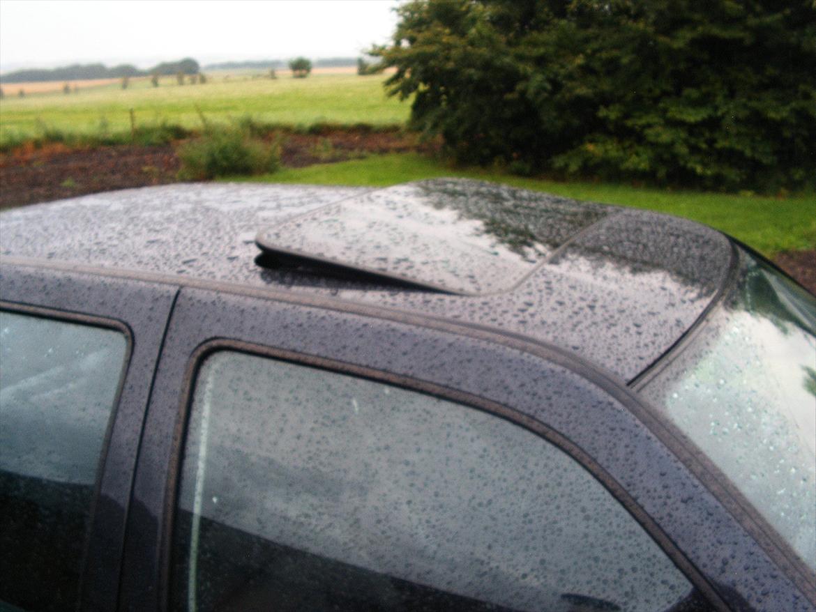 VW Vento 1,8 "SOLGT" billede 13