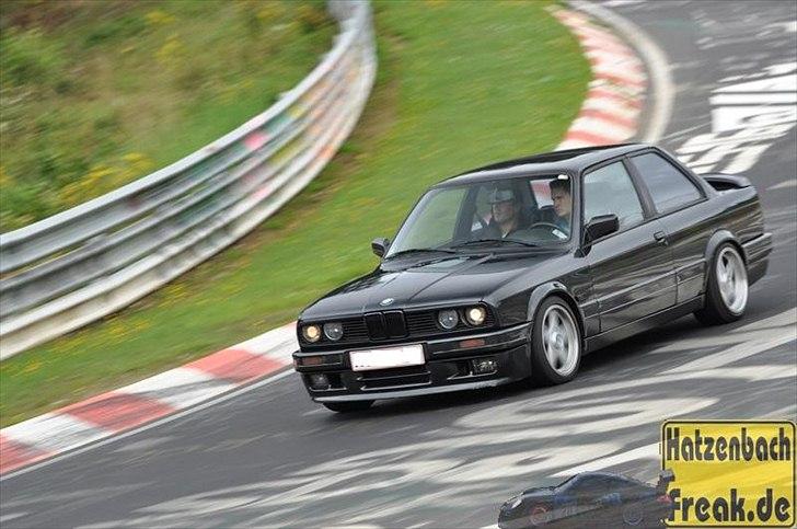 BMW 325i E30 M-TECH Rotrex billede 2