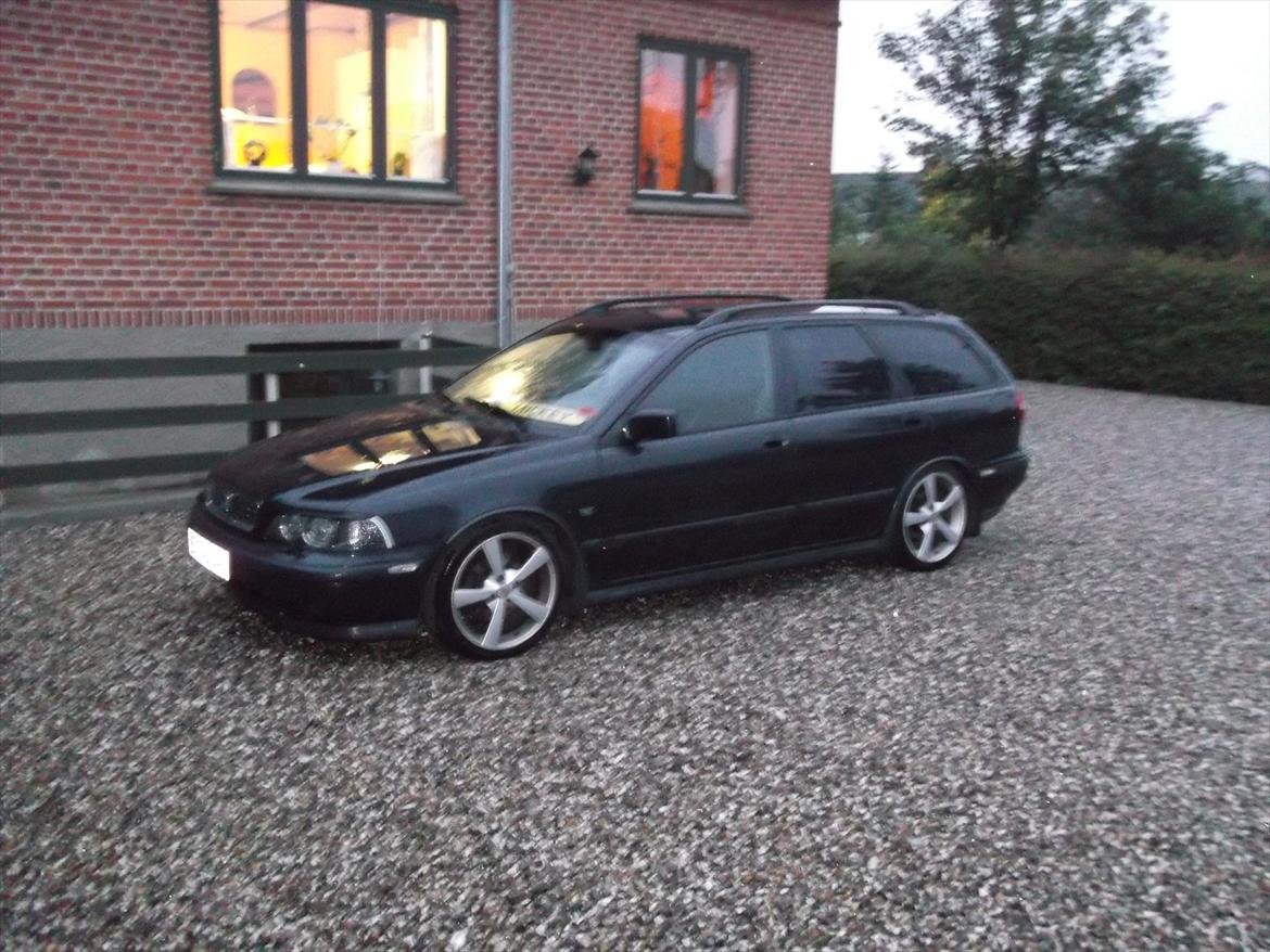 Volvo v40 billede 1