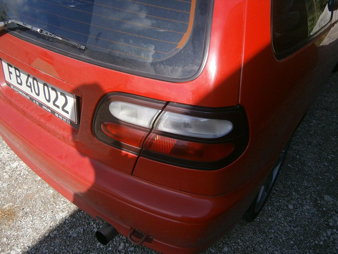 Nissan almera sr billede 7