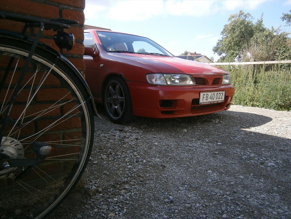 Nissan almera sr billede 13