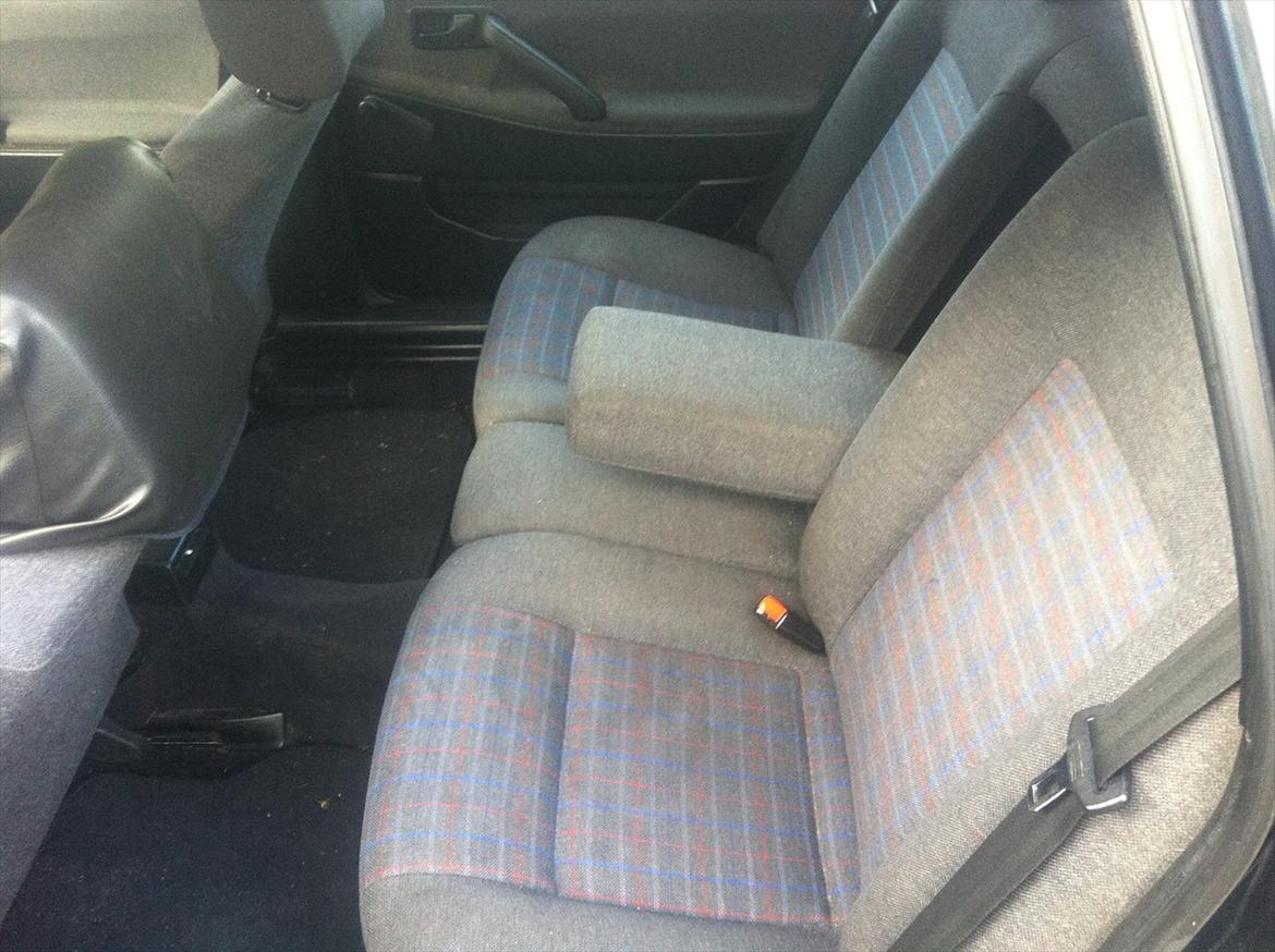 VW Passat 35i VR6 > SOLGT billede 16