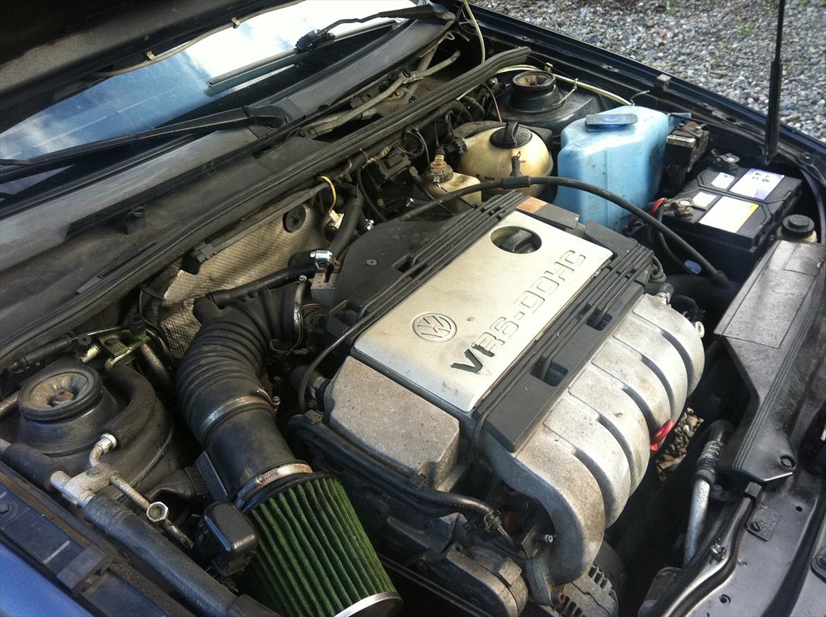 VW Passat 35i VR6 > SOLGT billede 13