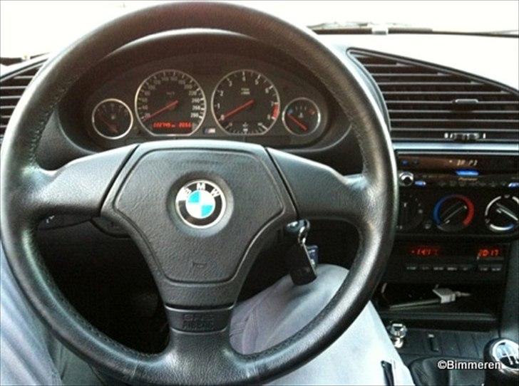 BMW E36 328i    billede 4