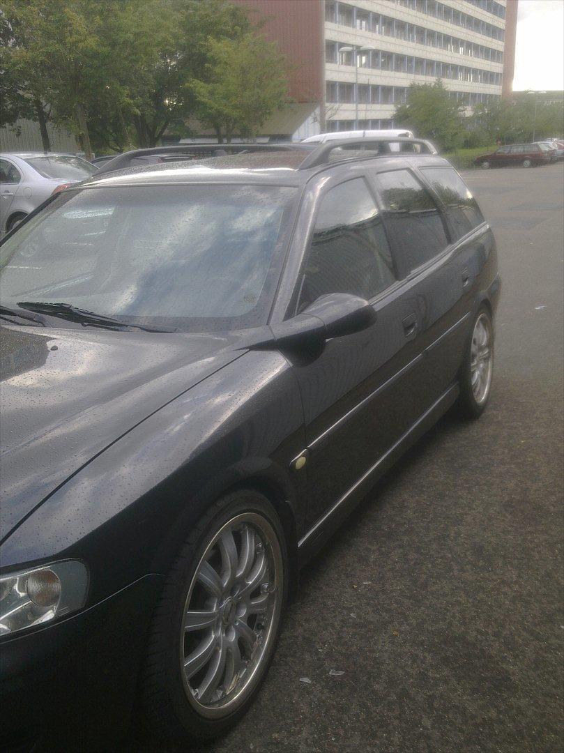 Opel vectra 2,2 dti elegance caravan billede 4