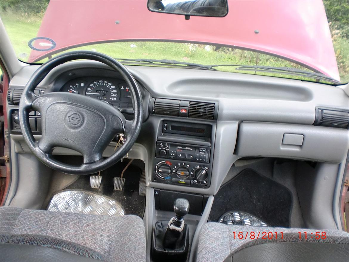 Opel Astra 1,6i **Brænderbil** billede 2