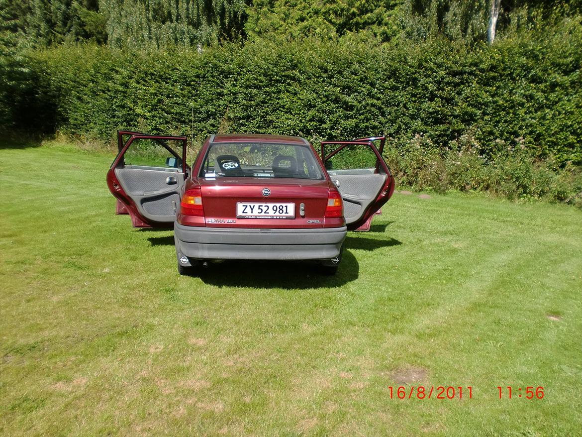 Opel Astra 1,6i **Brænderbil** billede 7