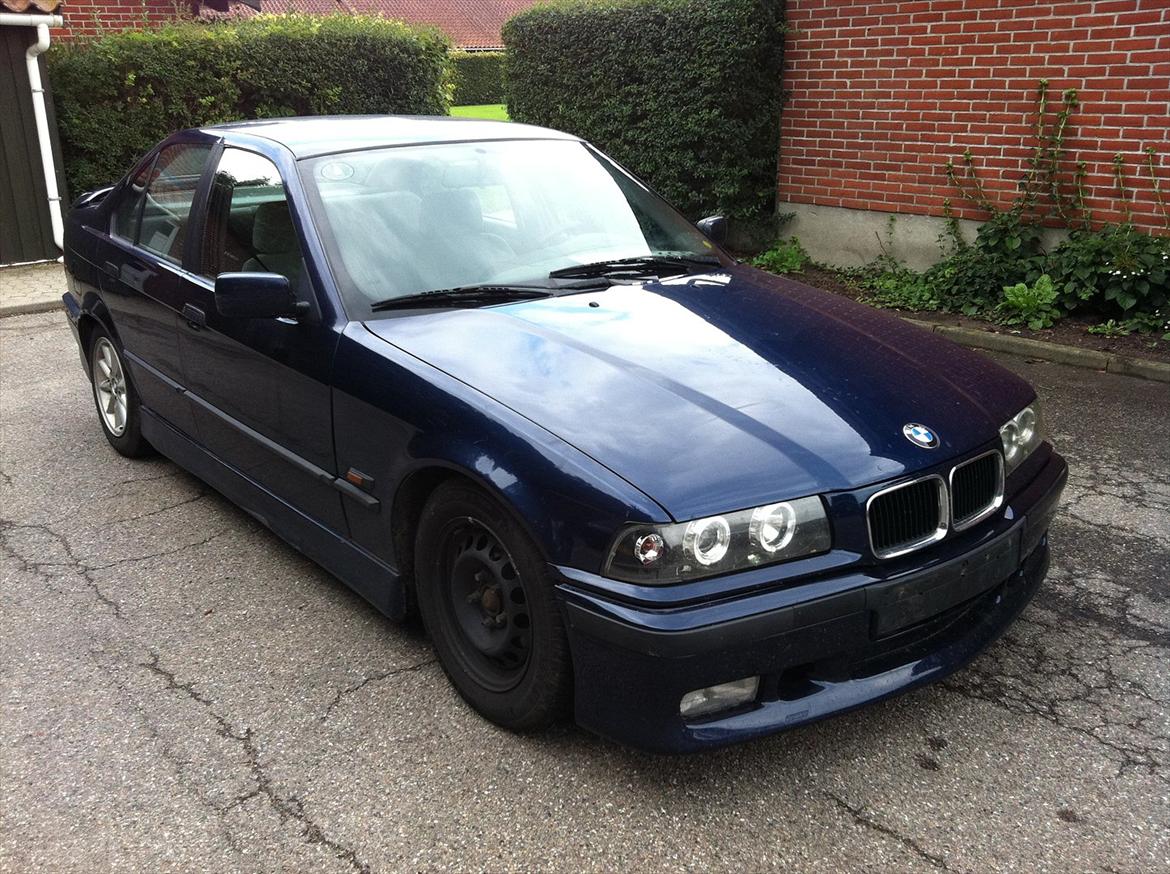BMW E36 316i billede 2