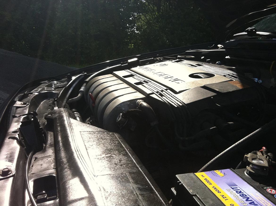 VW Passat 35i VR6 > SOLGT billede 14